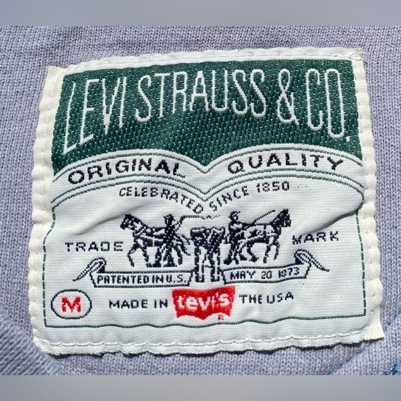 Vintage 80’s Levi’s Embroidered Blank Lavender Sweatshirt Men’s Large USA Made - Picture 9 of 10